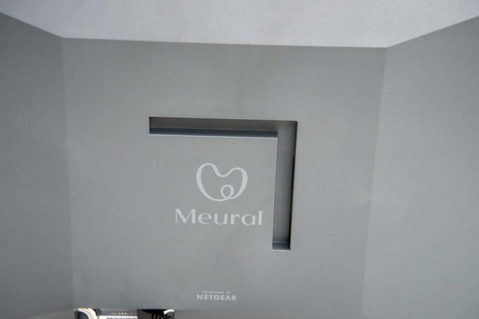 Stenski nosilec Netgear Meural WiFi Photo Frame