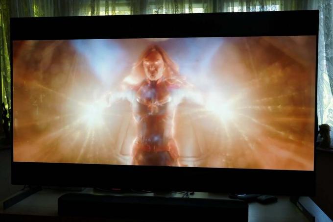 Captain Marvel dalam 4K HDR10 di LG G1 OLED