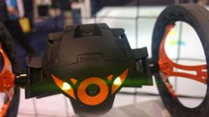 Recenze Parrot Jumping Sumo