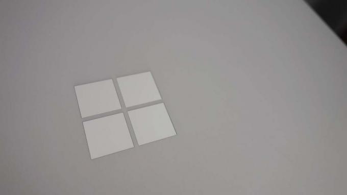 Povrchový notebook Microsoft 2