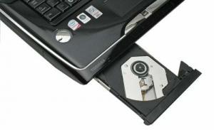 Toshiba Qosmio G50-115 18.4 tolline meelelahutus sülearvuti ülevaade