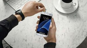 Galaxy Note 6 вышел из обложки на сайте Samsung