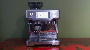 Získejte espresso kávovar Sage Barista Touch o 28 % levněji