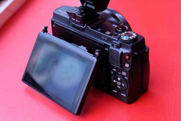 Canon G1X00 компактный 7