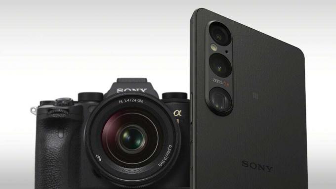 Sony Xperia 1 V ja Sony DSLR