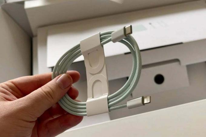 Europese Commissie dwingt Apple tegen 2024 over te stappen op USB-C