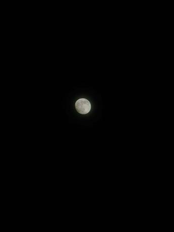 Лунна снимка, направена с Huawei P60 Pro