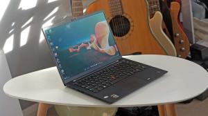 Test du Lenovo ThinkPad X1 Carbon Gen 10