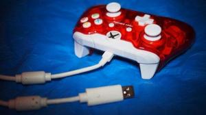 Rock Candy vadu kontrolieris Xbox One pārskatīšanai