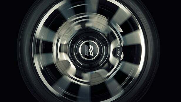 Insignia negra de Rolls Royce Dawn