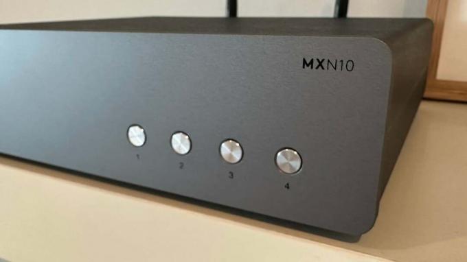 Cambridge Audio MXN10 knapper foran