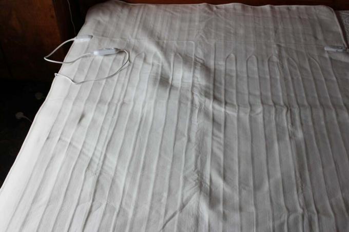 ווינהאוס קינג סייז שמיכה חשמלית מצוידת למיטה עם כבל בקרה
