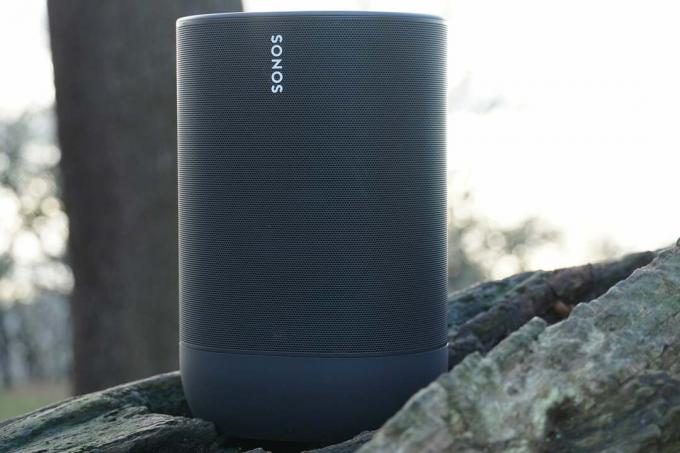 אמזון מורידה את המחיר של Sonos Move המצוין לקראת הבלאק פריידי