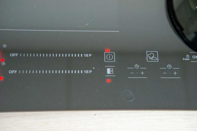 Hotpoint TS 5760F NE Flexi Zone Inductie Elektrische Kookplaat flexi zone controle