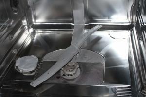 Как загрузить посудомоечную машину