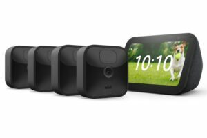 Amazon pakub Blink Outdoor kaamerat ja Echo Show 5 vapustava 56% allahindlusega