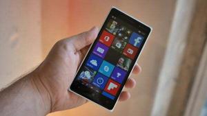 Nokia Lumia 830 - Akunkesto ja tuomio