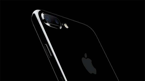 Videokamery iPhone 8 by mohli byť v rade na seriózny upgrade – tu je návod