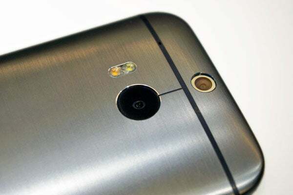 HTC One M8 proti Sony Z2 2