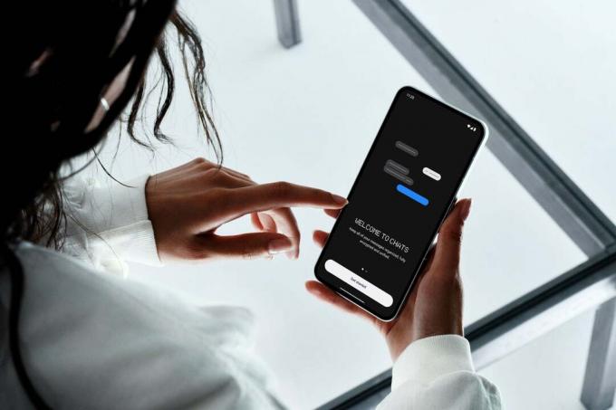 Nothing Phone 2 lietotāji saņem iMessage lietotni, zilus burbuļus un visu