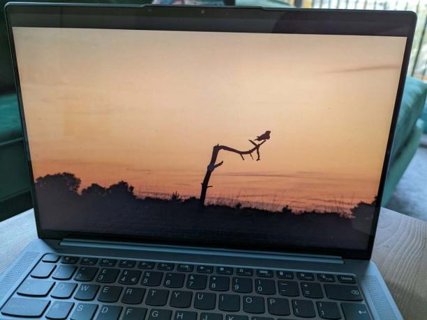 Lo schermo del Lenovo Yoga Slim 7i Pro X