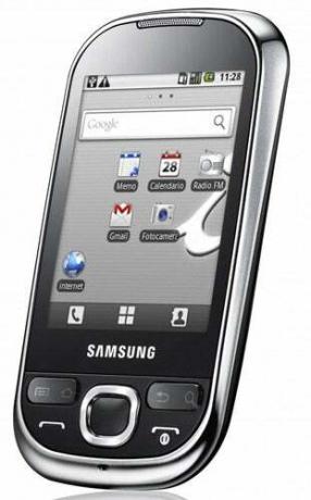 Samsung Galaxy Europa elülső szög