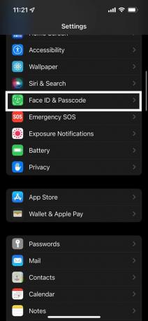 خيار رمز مرور Face ID في إعدادات iOS