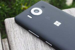 Microsoft Lumia 950 - Masa Pakai Baterai & Tinjauan Putusan