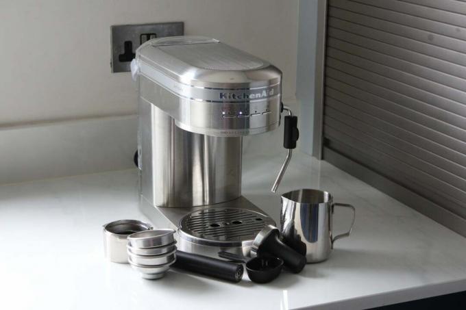 „KitchenAid Artisan“ espreso kavos aparato apžvalga