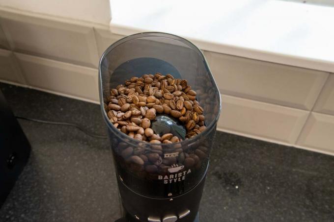 Domo Professional Coffee Grinder D0715K hopper