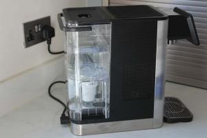 Aurora Instant Hot and Cold Filtered Water Dispenser: Καλύτερο από ένα βραστήρα