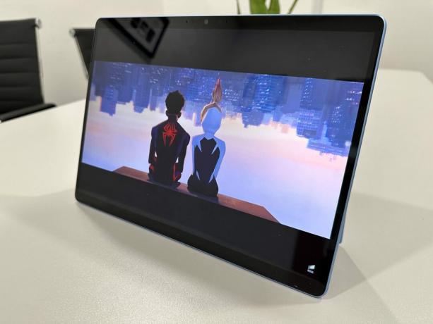 Tabletti, video - Microsoft Surface Pro 9