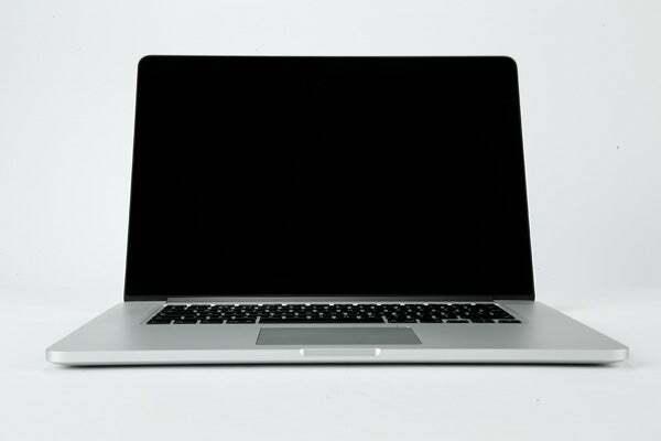 MacBook Pro 15 дюймов 15