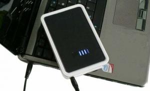 Philips Power 2 Go SCE7640 Rechargable Power Pack Review