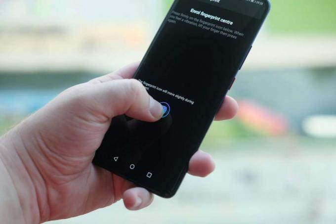 Huawei Mate 20 Pro fingeravtrykk