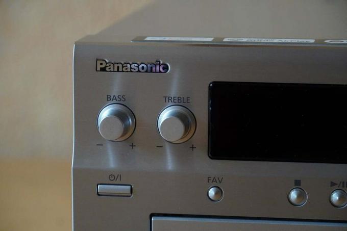 Panasonic SC-PMX802 bas ve tiz kadranlar