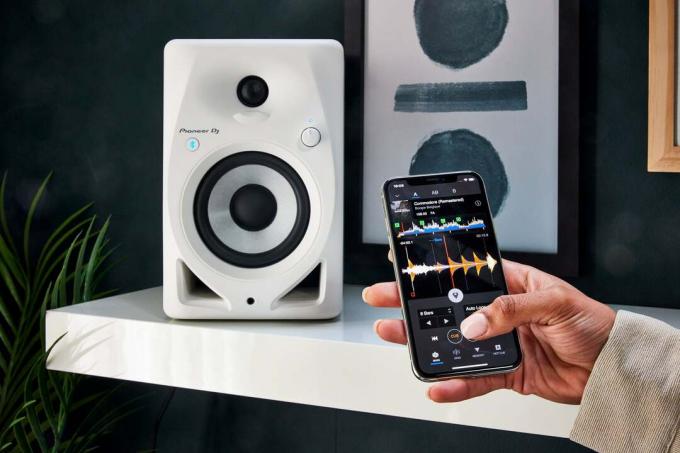 Pioneer DJ lance de nouvelles enceintes de bureau Bluetooth