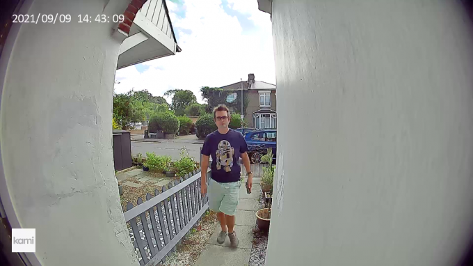 Kami Doorbell Camera dagslys prøve