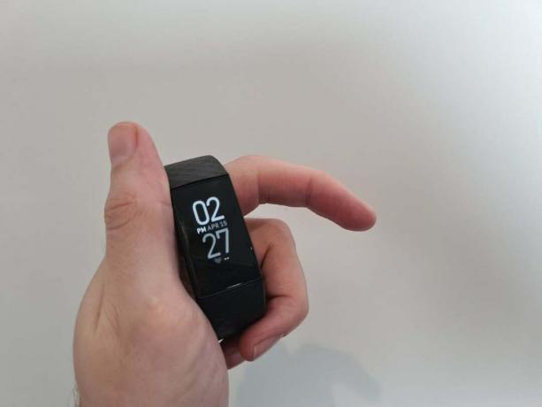 Un video promocional filtrado puede haber revelado todo sobre el Fitbit Charge 5