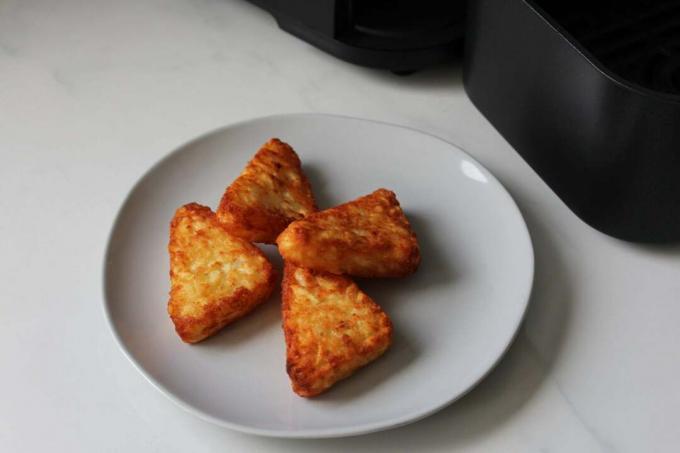 Chefree AFW01 Air Fryer hash browns tilberedt