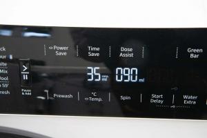Hisense WFGA90141VM Review: O mașină de spălat simplă și eficientă