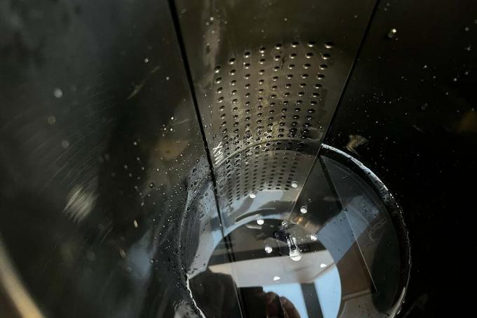 Salter Univerzálny automat na chladené čapované pivo plný vody