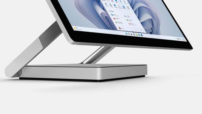 Surface Studio 2+ menteşe tasarımı