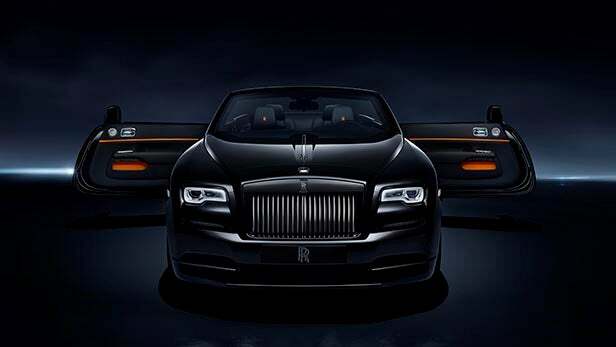 Insignia negra 19 de Rolls Royce Dawn