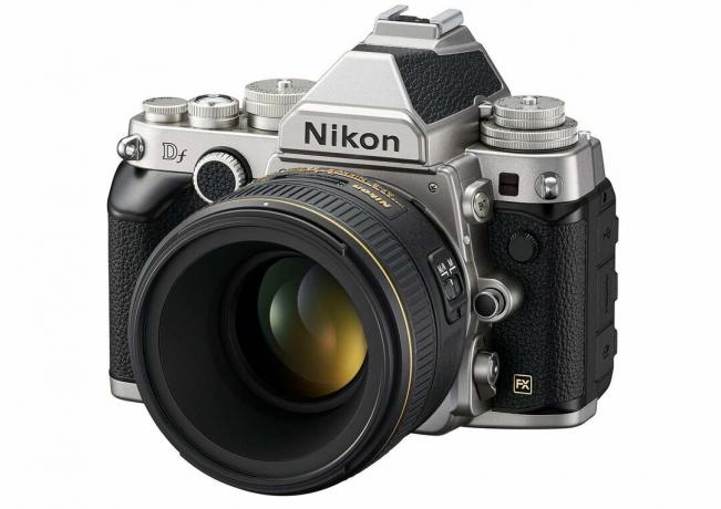 „Nikon D750“