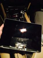 Сообщается, что у 12-дюймового дисплея MacBook Air появилась утечка