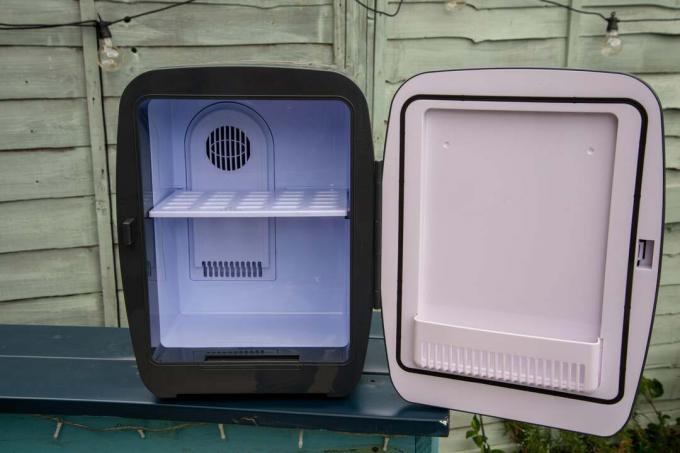 Mini frigorifero portatile Scandi Russell Hobbs e riscaldatore interno