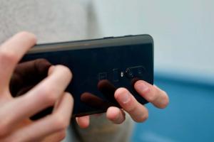 „OnePlus 6“ ir „Samsung Galaxy S9“: kurį turėtumėte įsigyti?