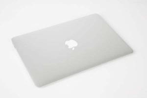 Apple MacBook Air 13-tums 2012-recension
