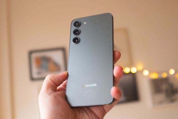 Samsung Galaxy S23 är en budgettelefon med detta fantastiska erbjudande